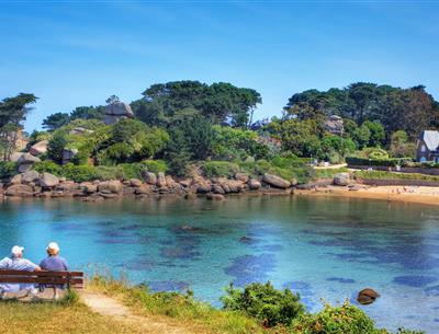 Balade sénior plage Trestraou Perros-Guirec Côtes-d'Armor