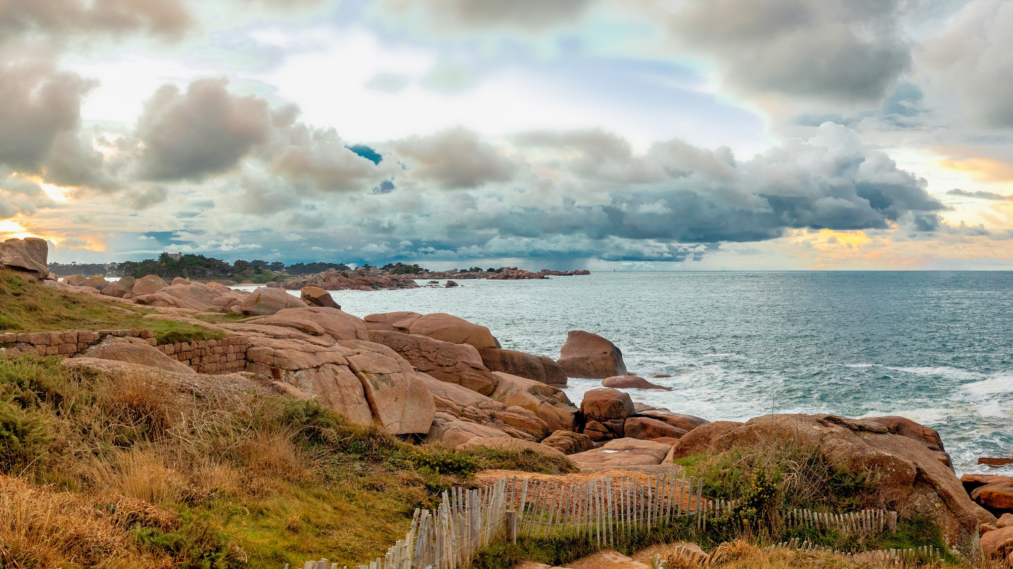 Perros Guirec - Photos Village Vacances Piétonnier Perros Guirec ...