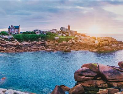 Granit Rose, proche du Village Perrosien, camping à Perros-Guirec.