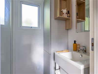 Cabane Perrosienne Premium  2ch 4p à Perros Guirec - Salle de bain 