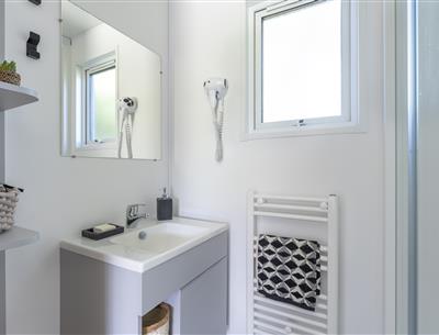 Cabane Perrosienne Premium  2ch 4p à Perros Guirec - Salle de bain 2