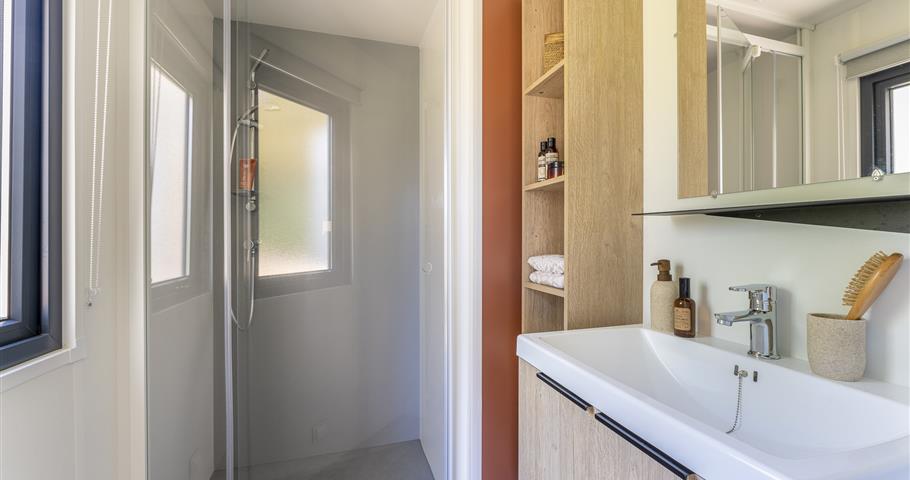 Confort 3ch 6p à Perros Guirec au Village Perrosien Bretagne - salle de bain