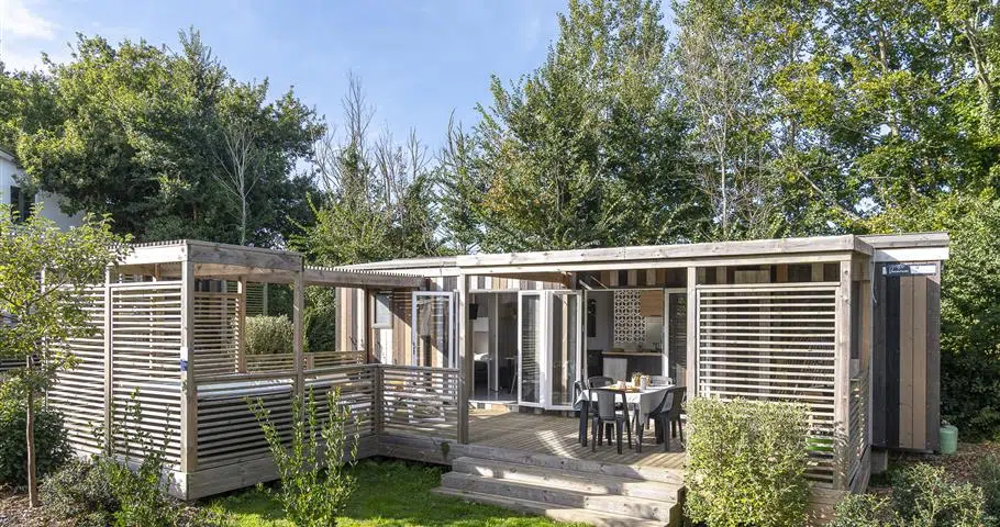 cabane luxe jacuzzi 7