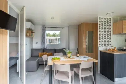 Premium-Hütte mit 3 Schlafzimmern 6 Village Perrosien Cabane Premium 3ch 019